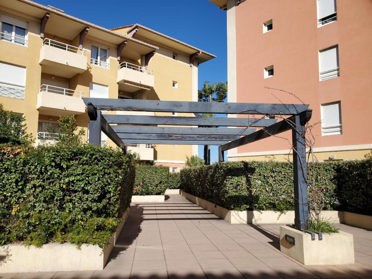 Port Frejus Rives Latines Studio Cabine 30 M2 4 Pe Екстер'єр фото